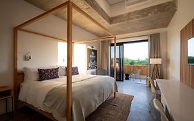 Khiwane Boutique Hotel